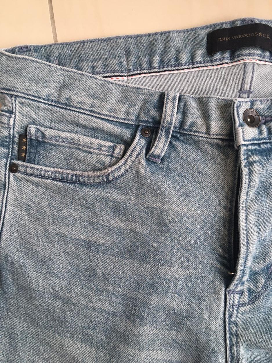 John varvatos — görsel 6/8