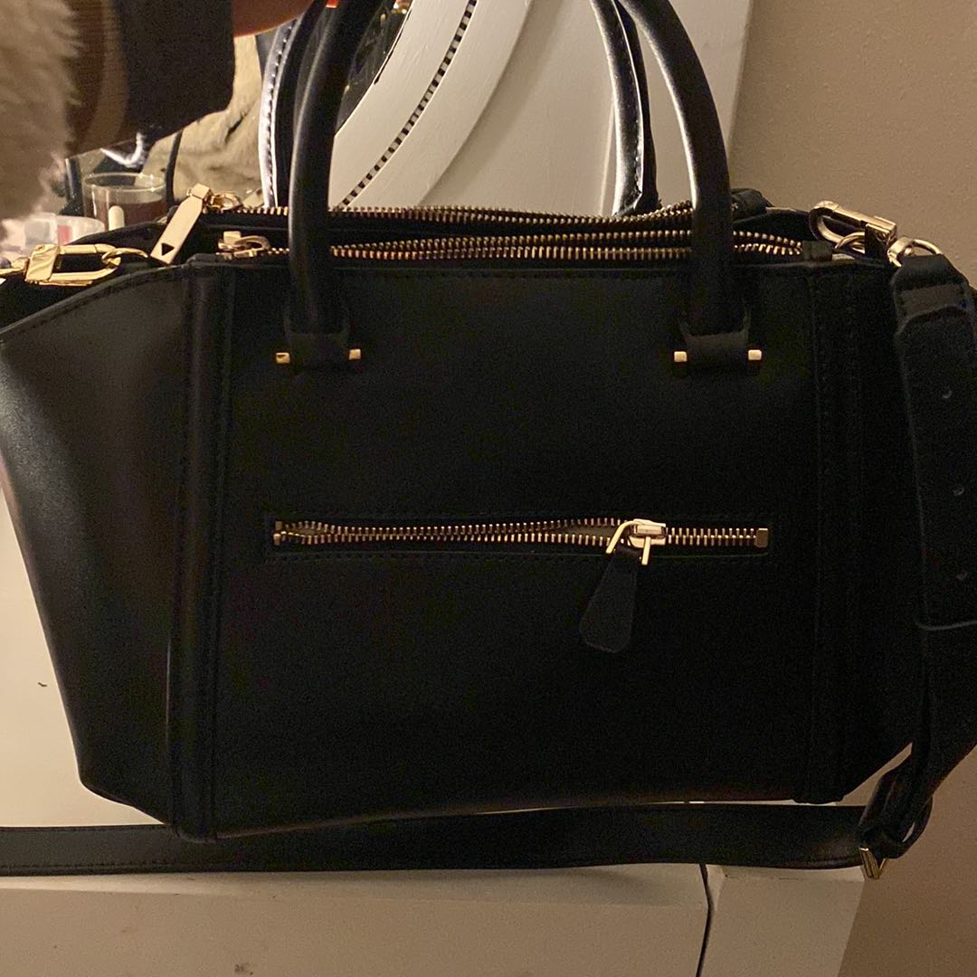 guess çanta — görsel 4/10