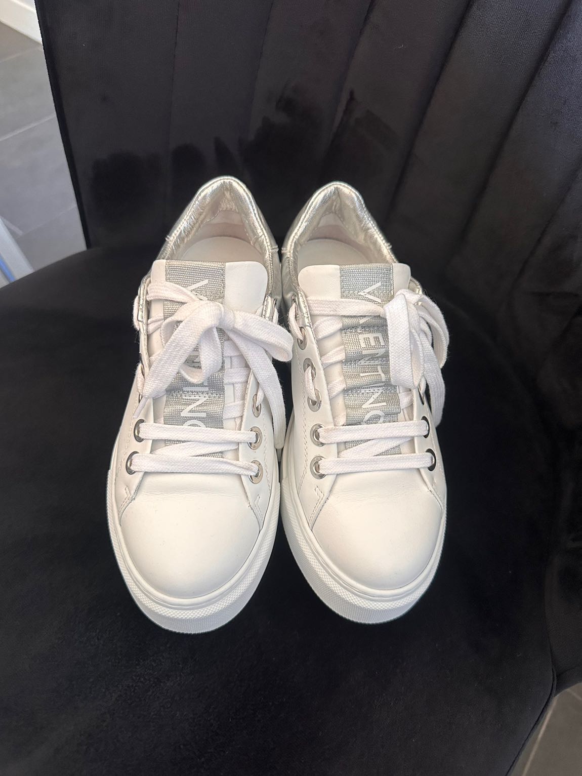 Valentino sneaker — görsel 2/3