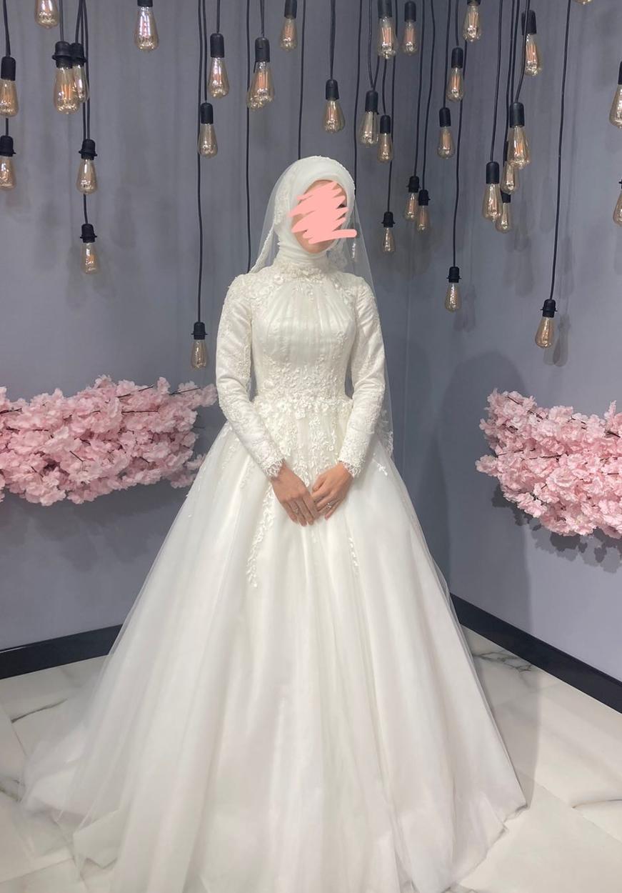 Lova Moda İpek Model Tesettür Gelinlik — görsel 3/5