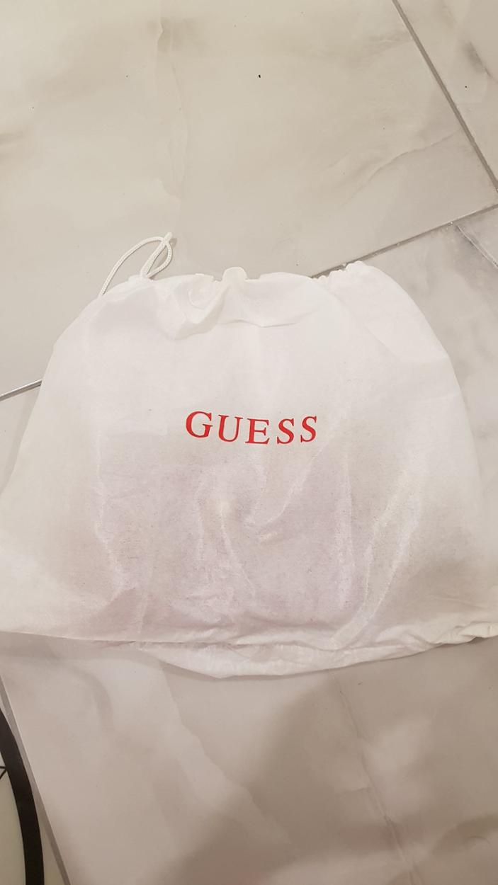 Guess Çanta — görsel 6/6