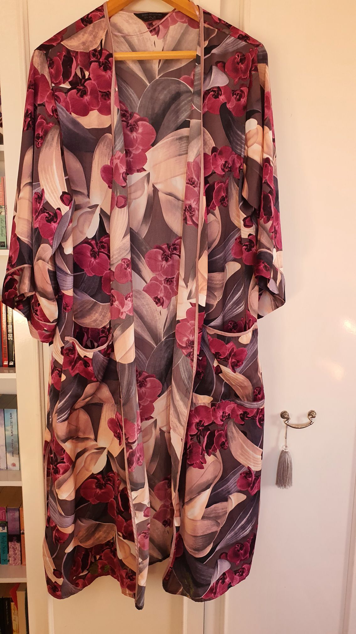 ingiltere primark sabahlik penti dagi — görsel 2/7