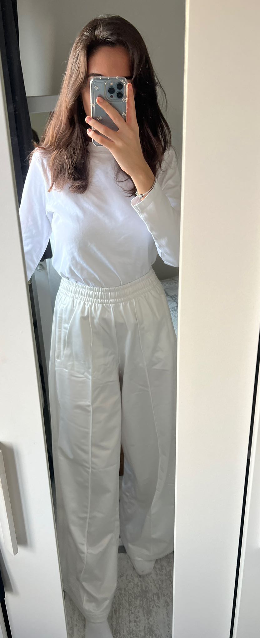 Adidas Beyaz Eşofman — görsel 7/8