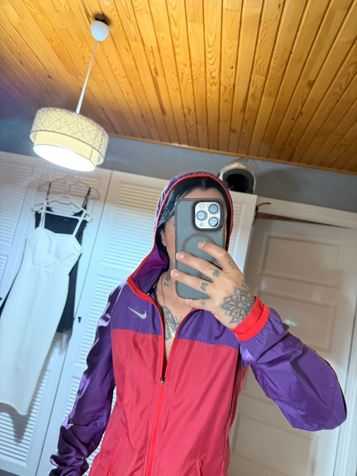Nike yağmurluk — görsel 2/5