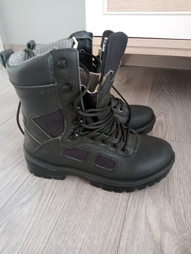 40 no erkek bot siyah vaneda — görsel 4/7