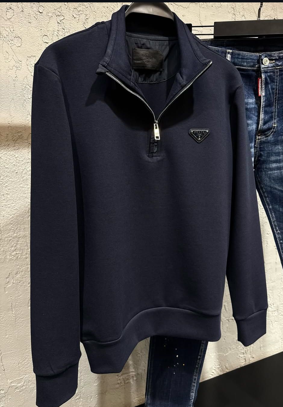 PRADA — görsel 3/3