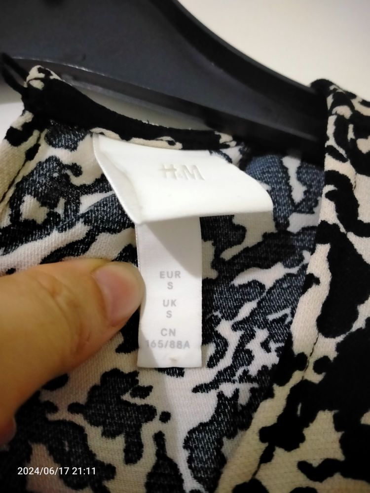 #h&m #elbise — görsel 2/3
