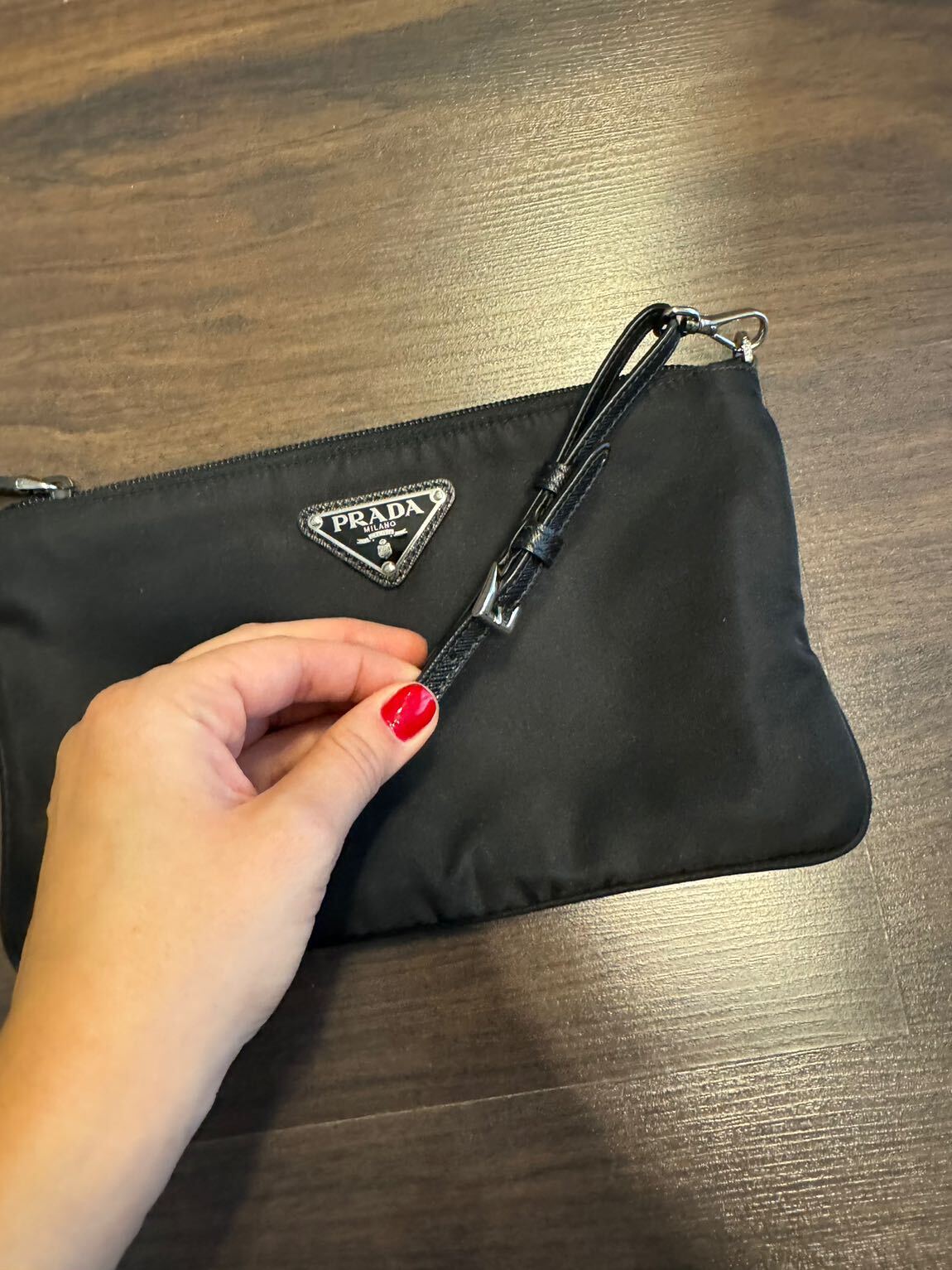 Prada clutch — görsel 2/4