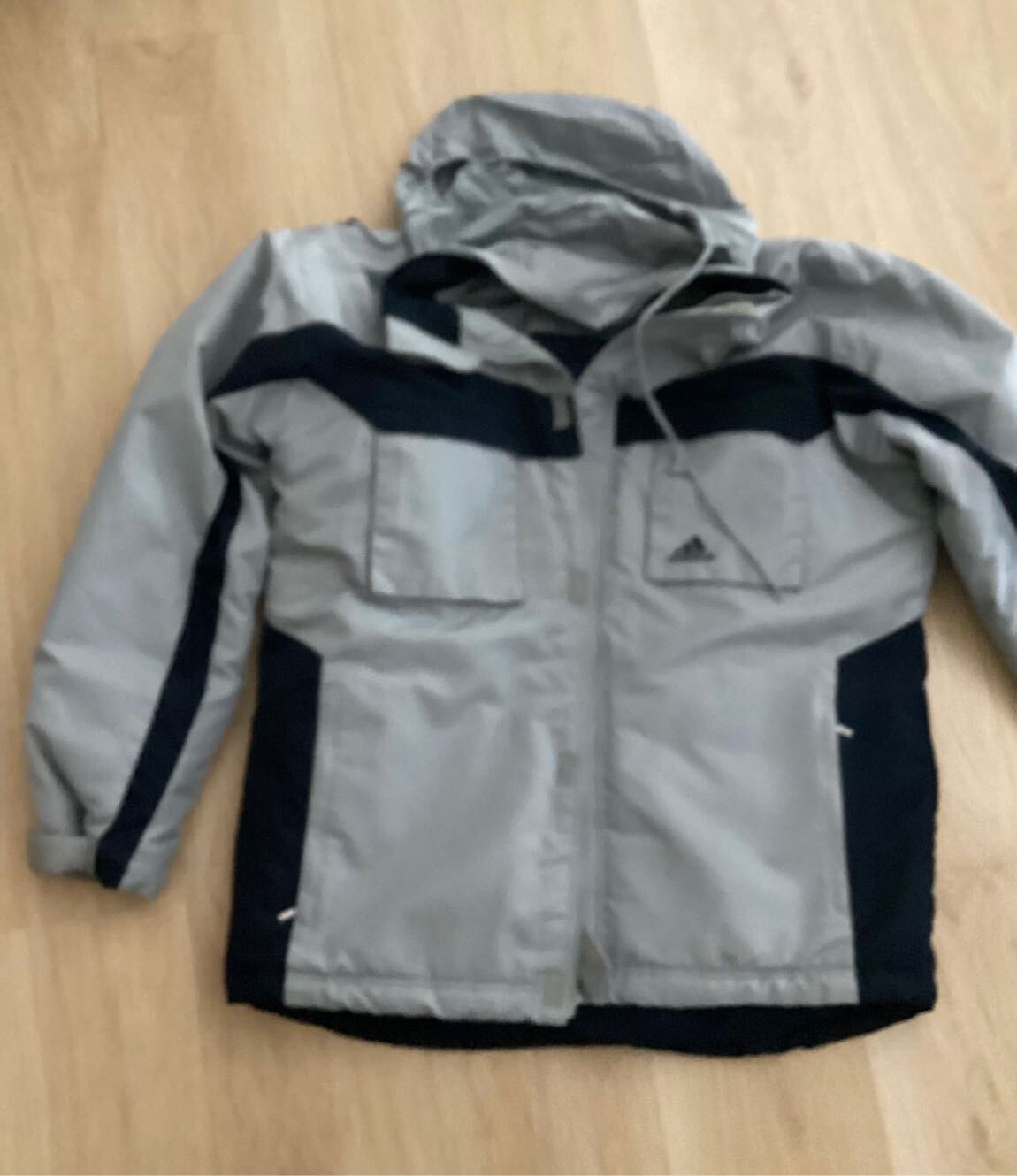 Adidas mont — görsel 3/6