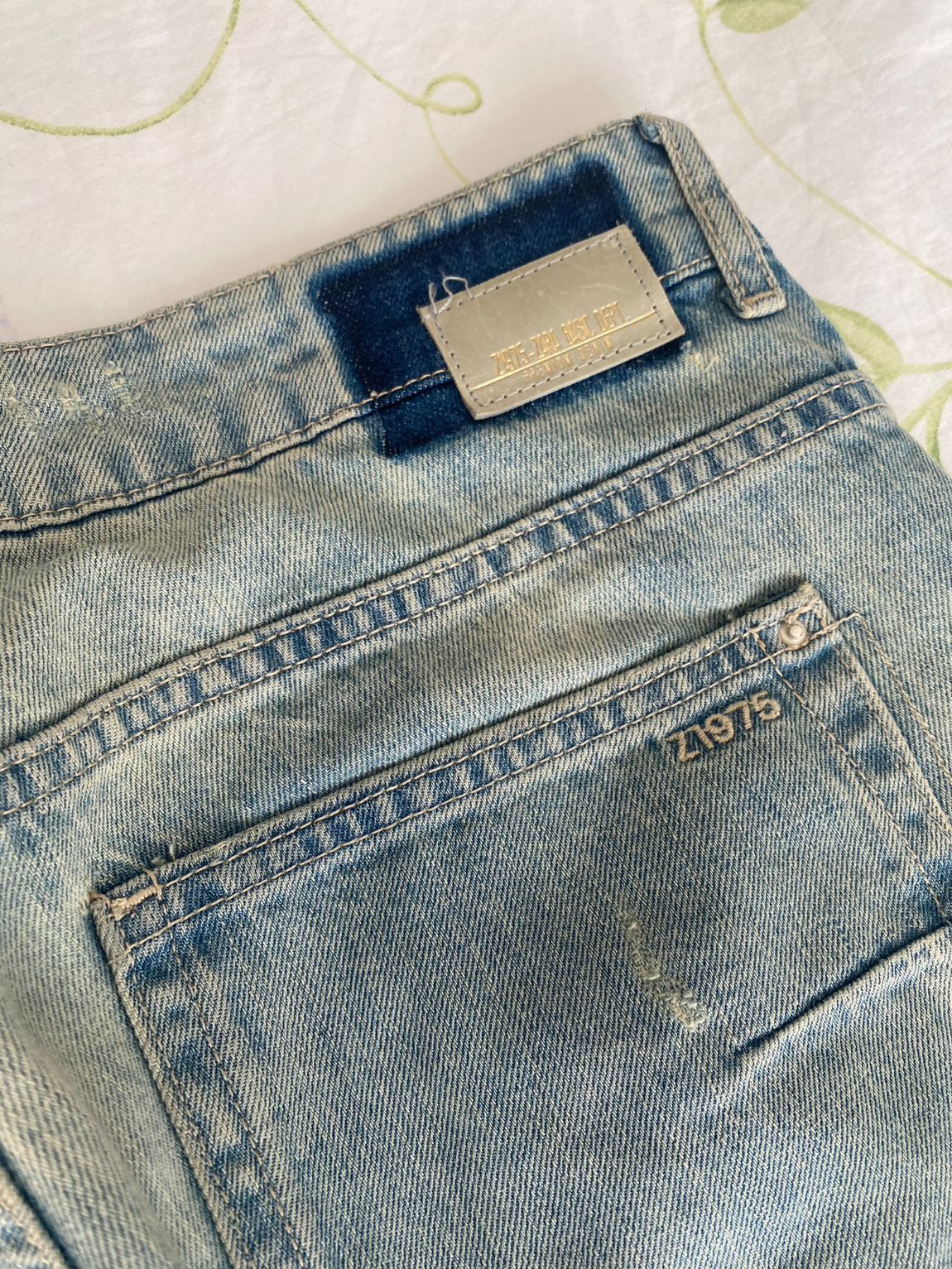 Zara boyfriend yırtık jean — görsel 2/3