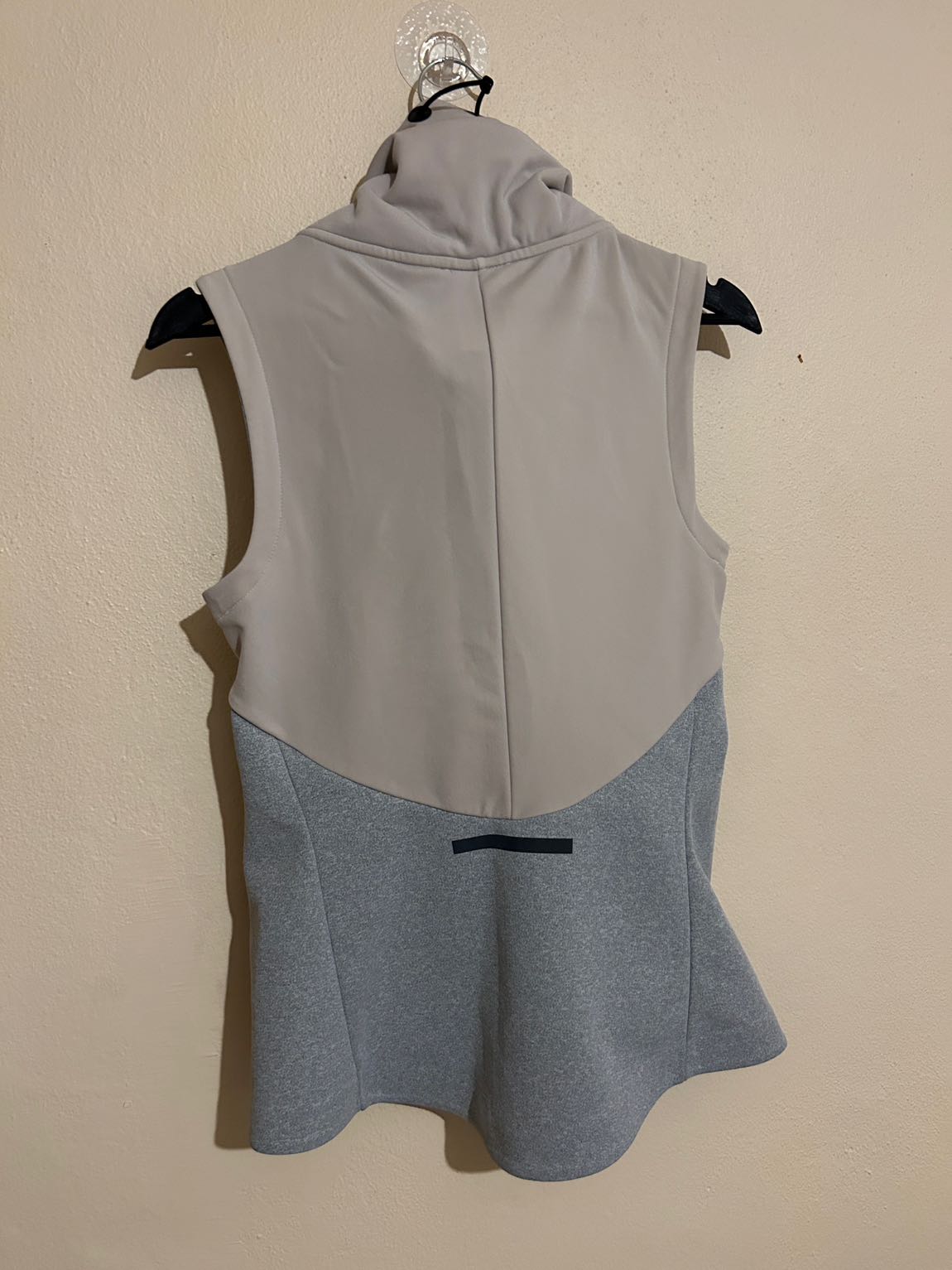 Adidas yelek — görsel 5/8