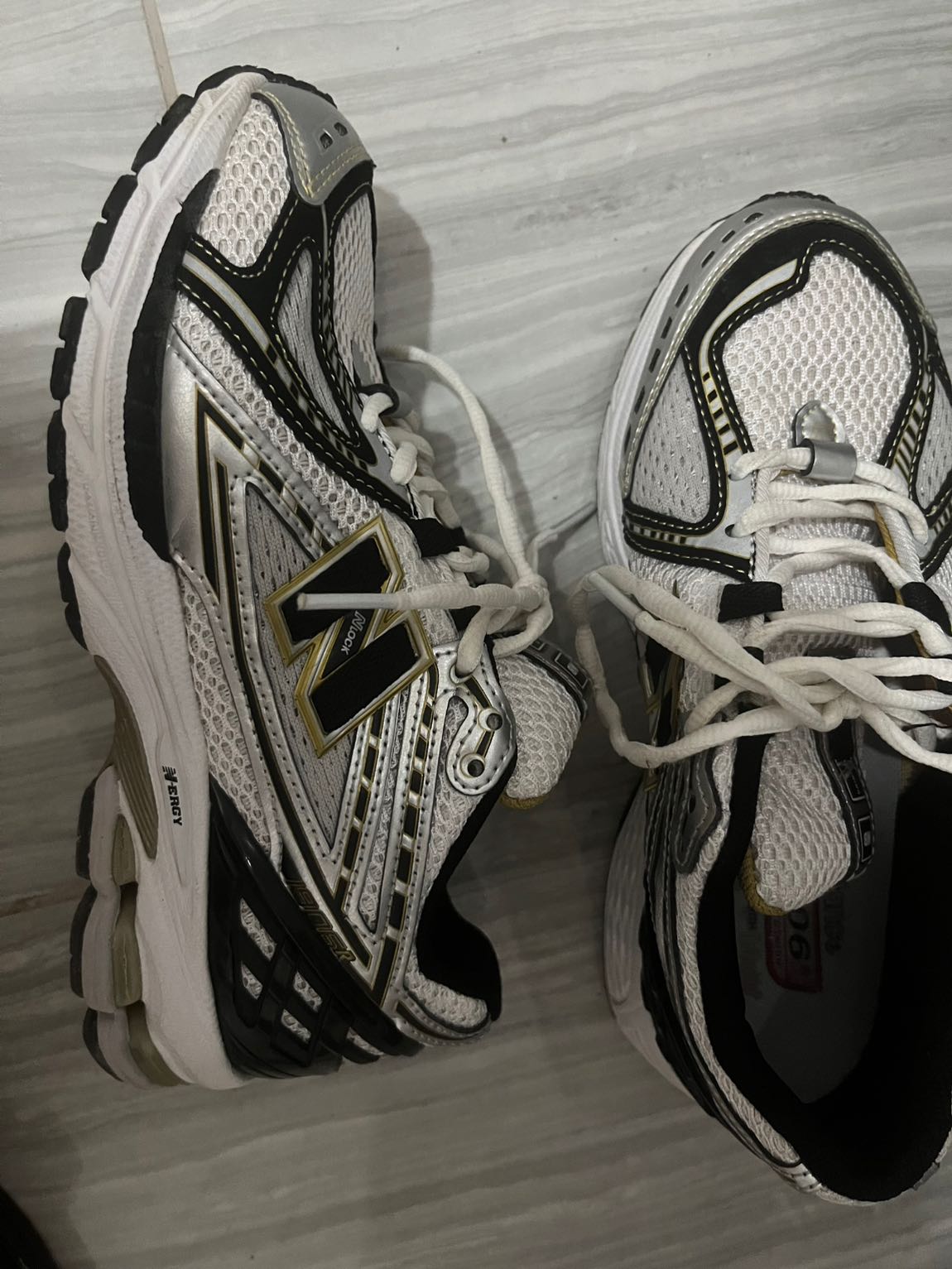New balance — görsel 4/5