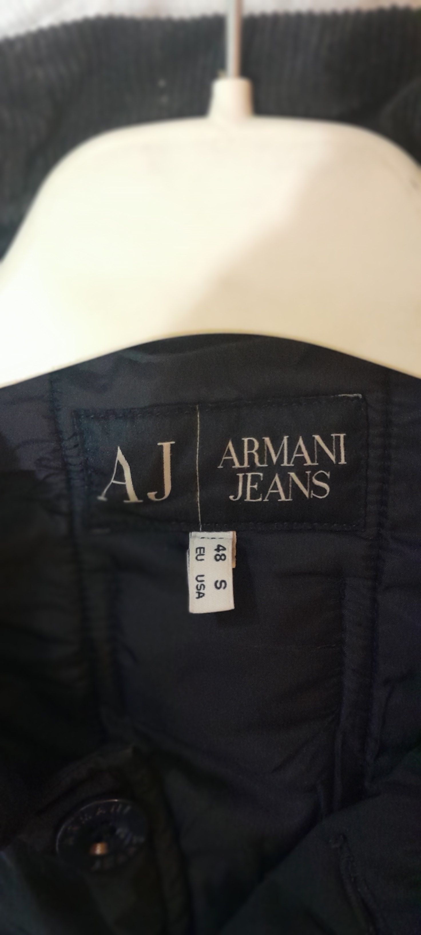 armani şişme mont — görsel 4/4