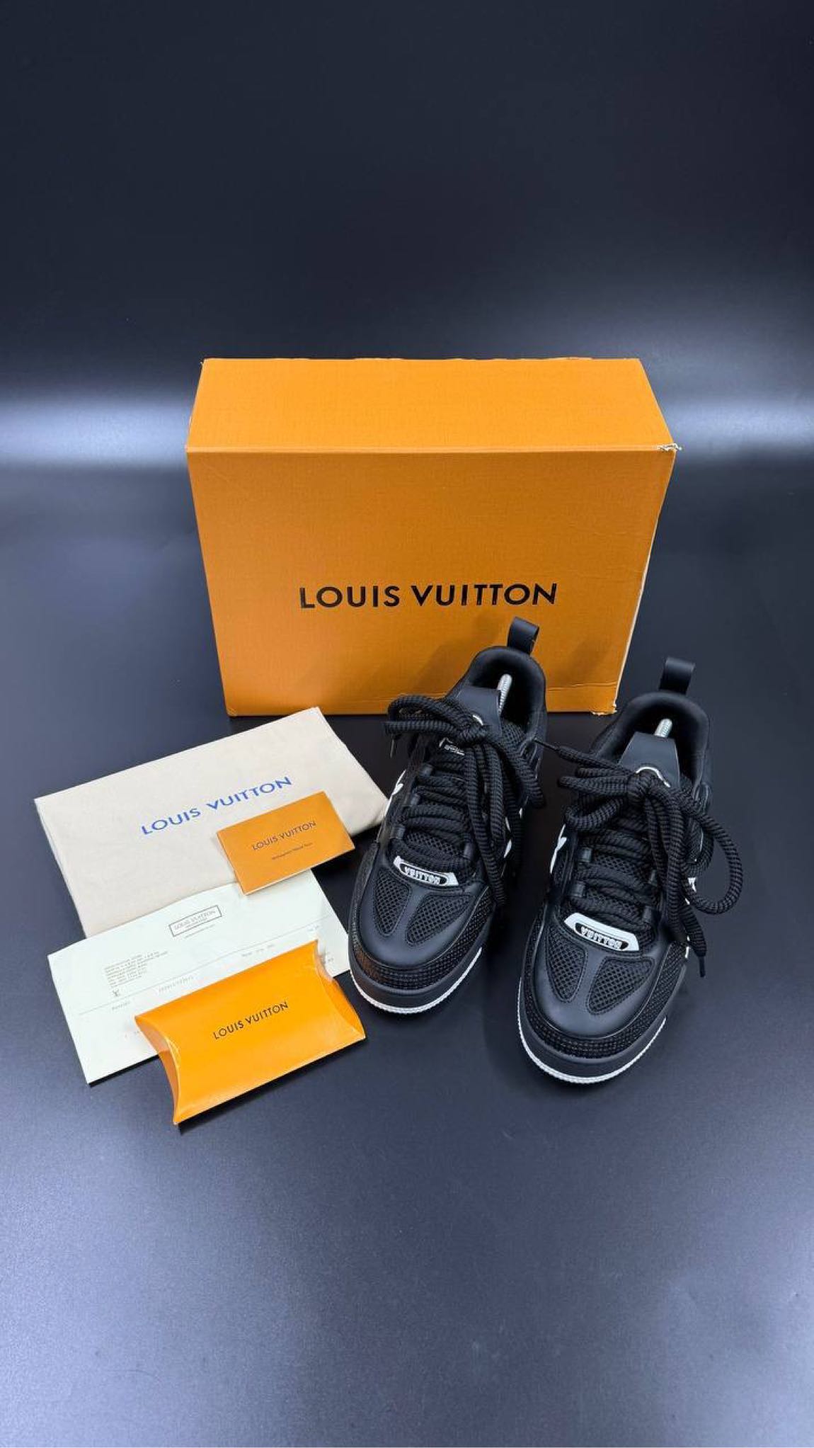 LOUIS VUITTON — görsel 4/5