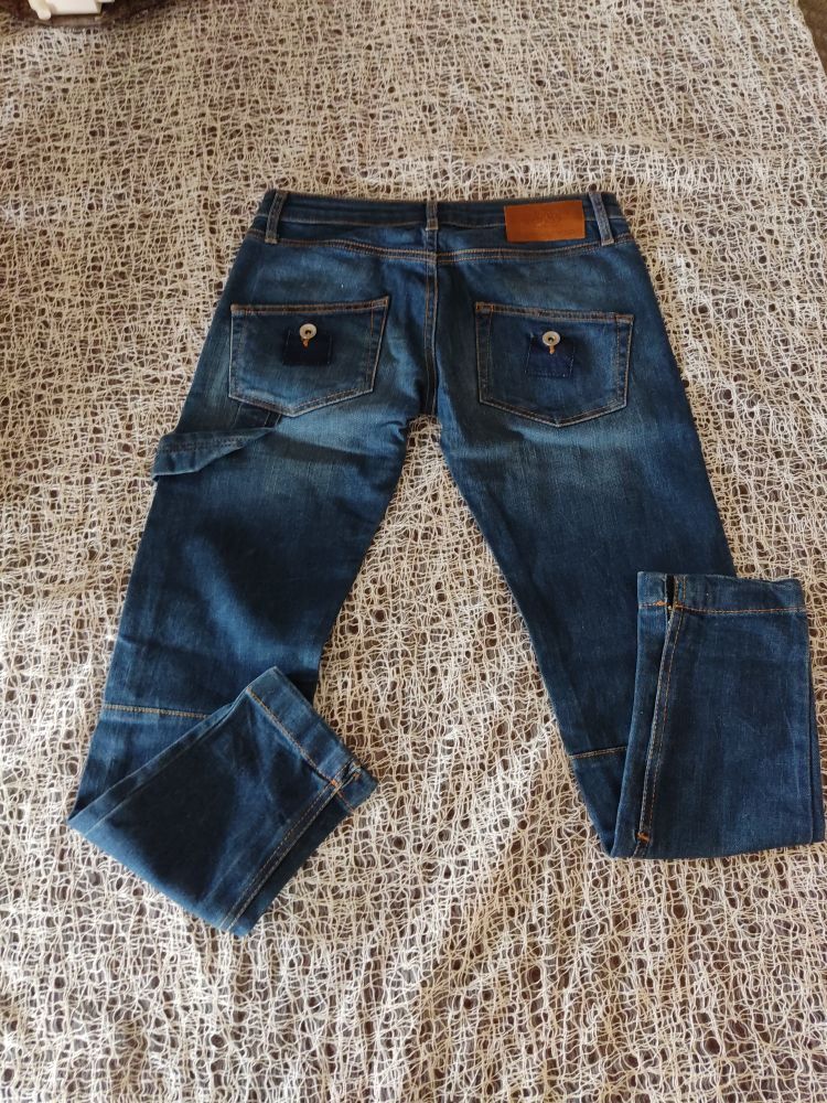Gues Jean — görsel 3/6