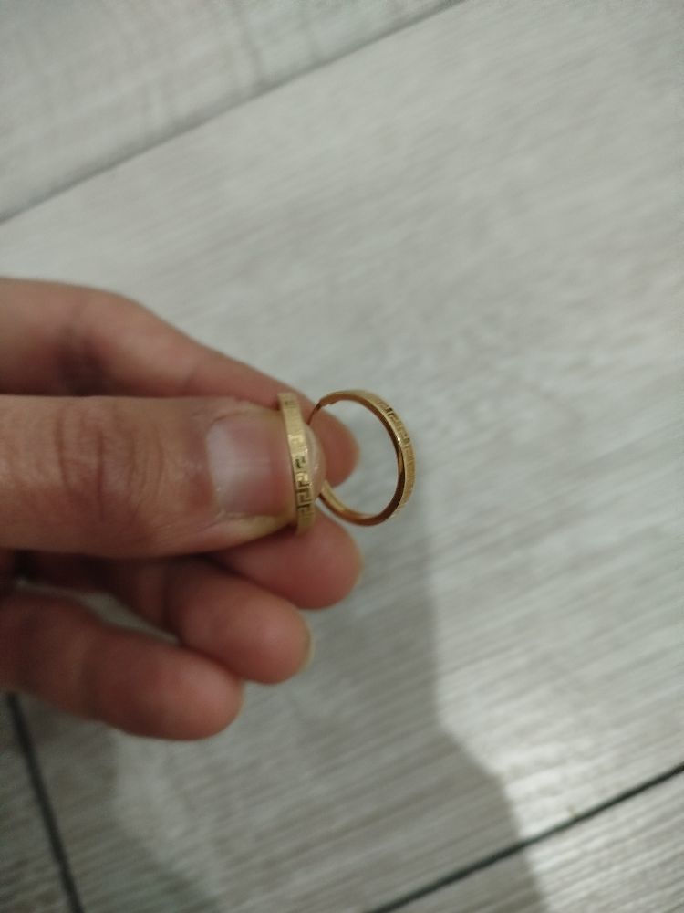 altın küpe versace — görsel 3/7