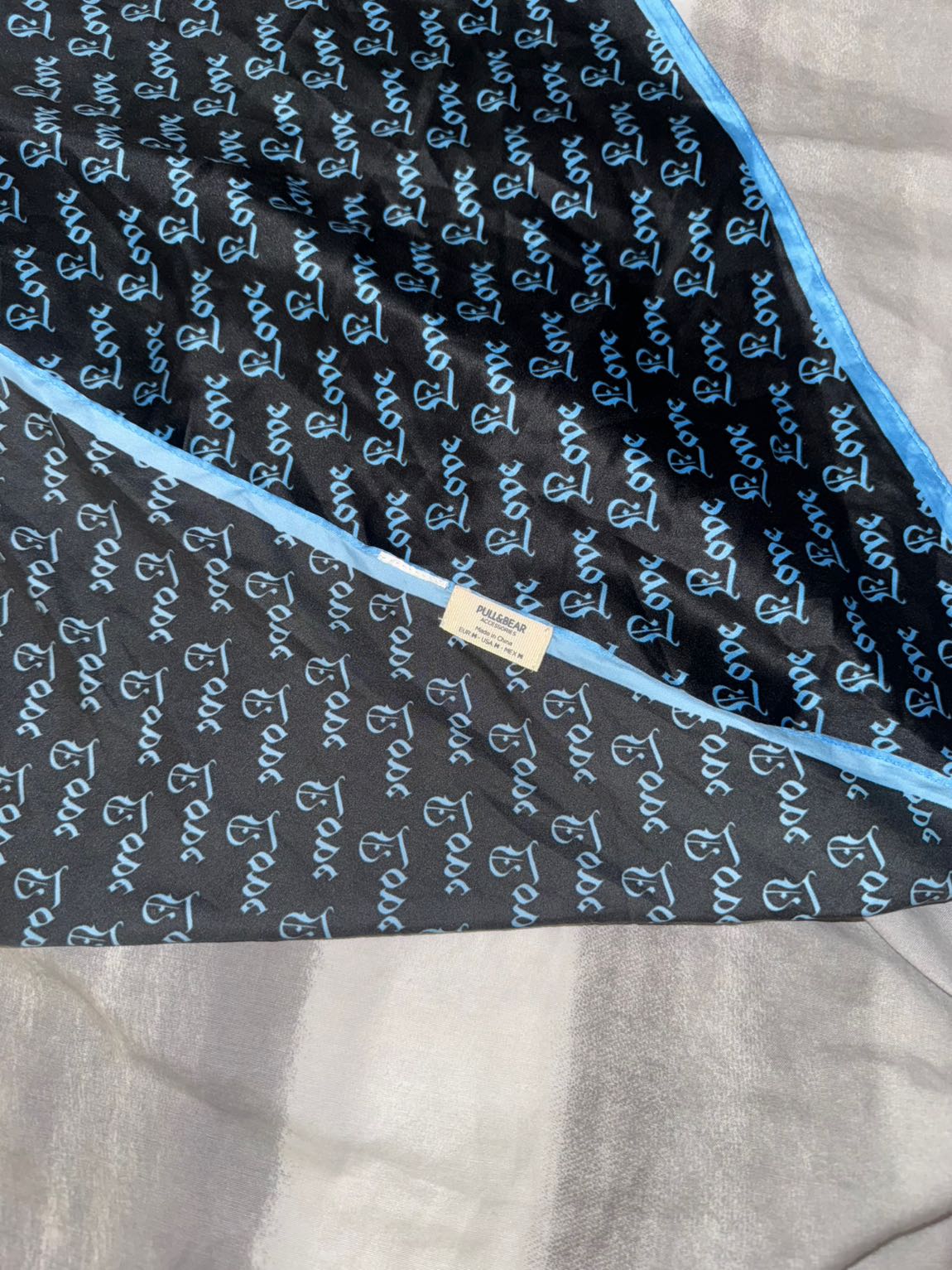 Pull&Bear yeni eşarp — görsel 2/2