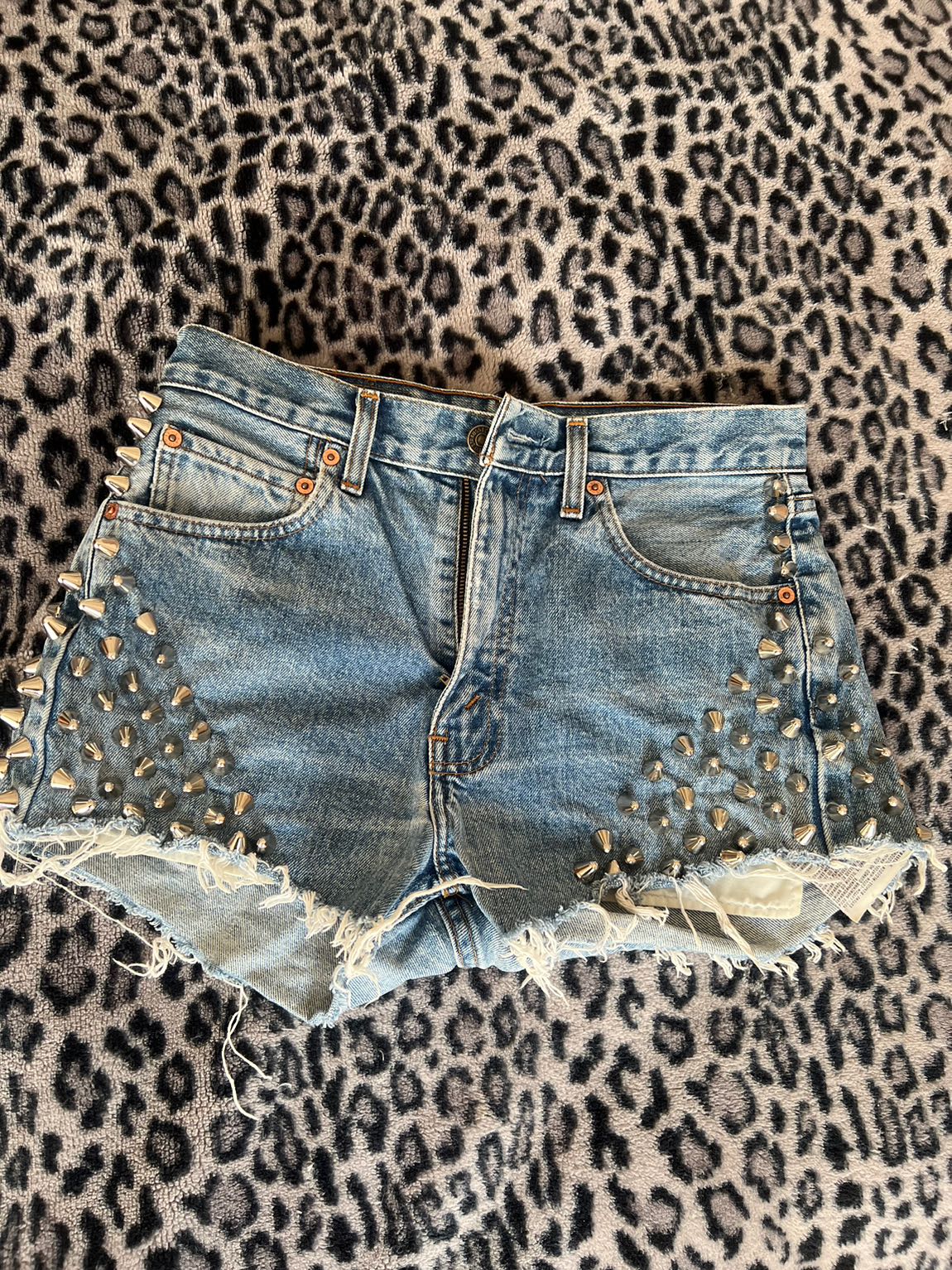 Levi’s jean şort — görsel 1/6