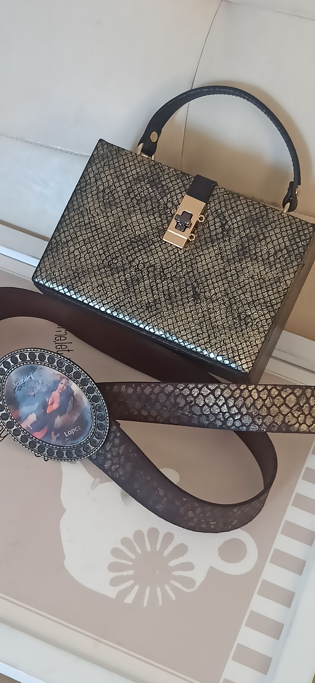 Jennifer Lopez Python Kemer & Çanta — görsel 5/8