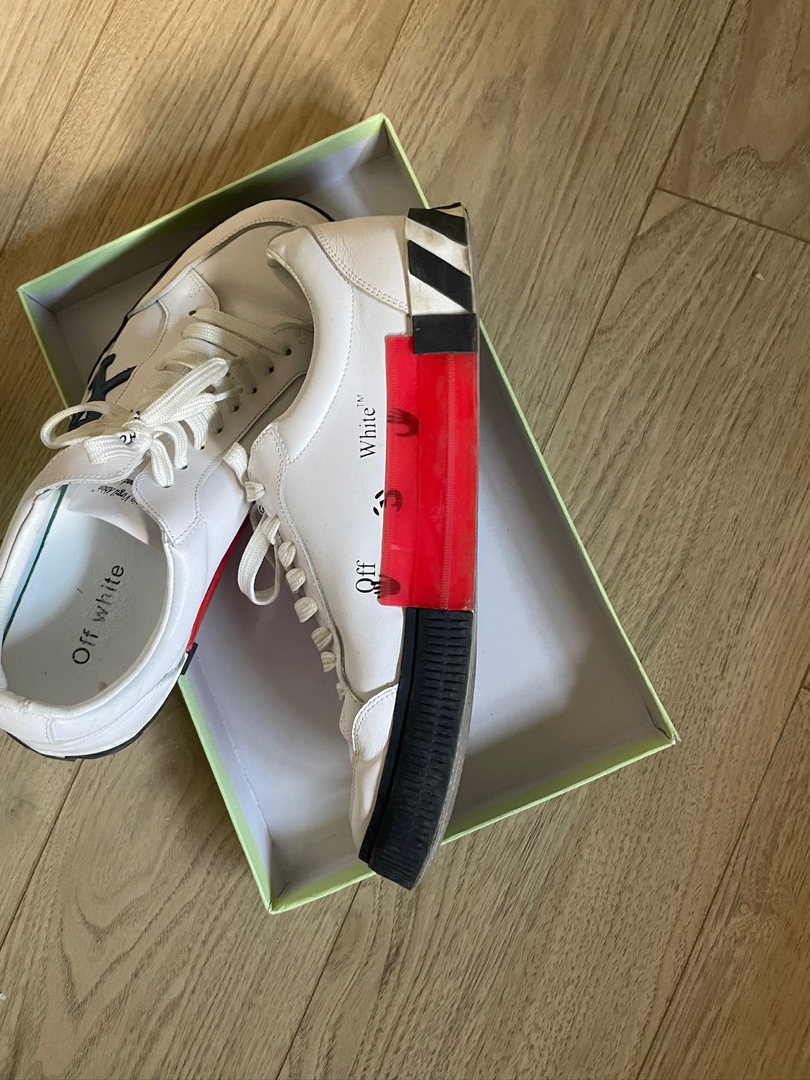Off white — görsel 5/8
