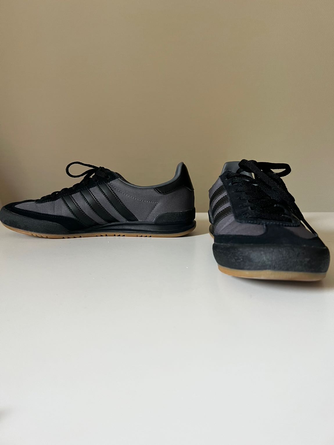 Adidas Jeans gri/siyah sneaker — görsel 3/7