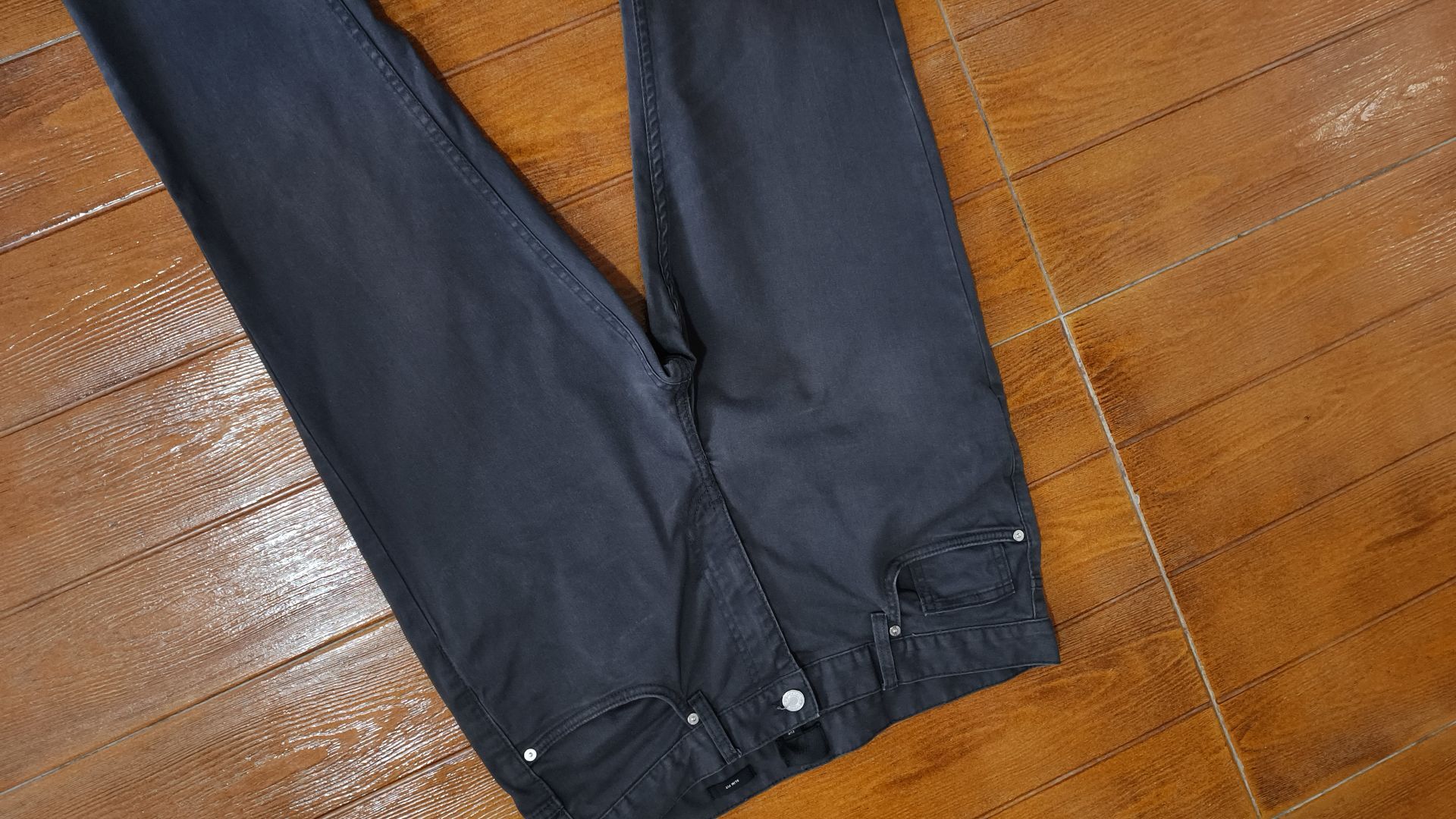 H&M marka hafif likralı jeans pantolon.. — görsel 3/8