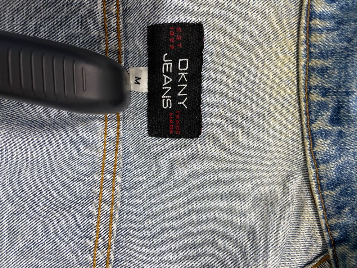 DKNY jean month — görsel 5/5