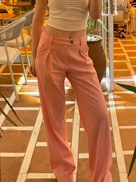 Bershka Pembe Kumaş Pantolon — görsel 2/2