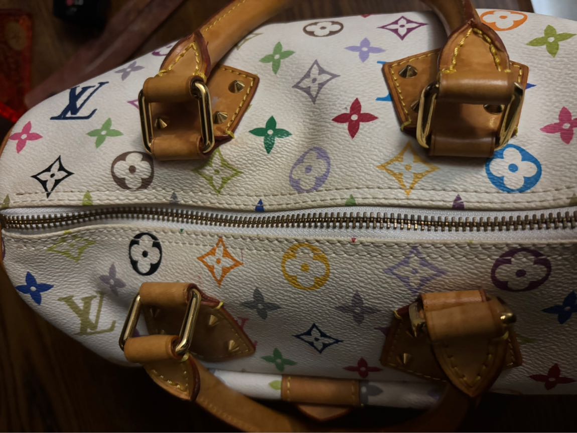 Louis Vuitton kol çantası — görsel 7/8
