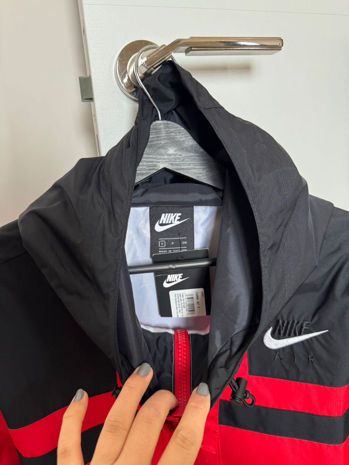 Nike Yağmurluk — görsel 6/8