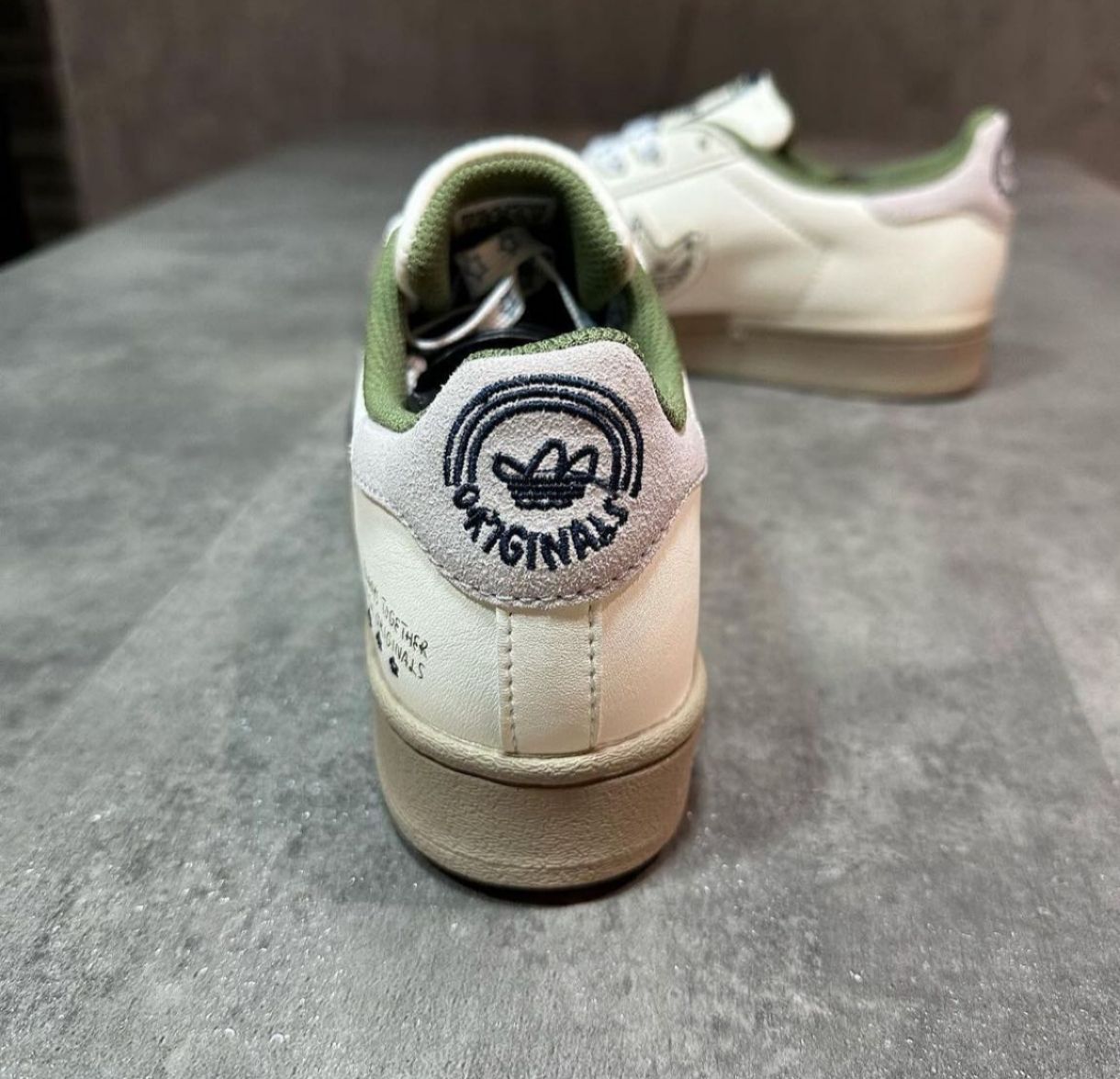 Adidas Süperstar — görsel 2/6