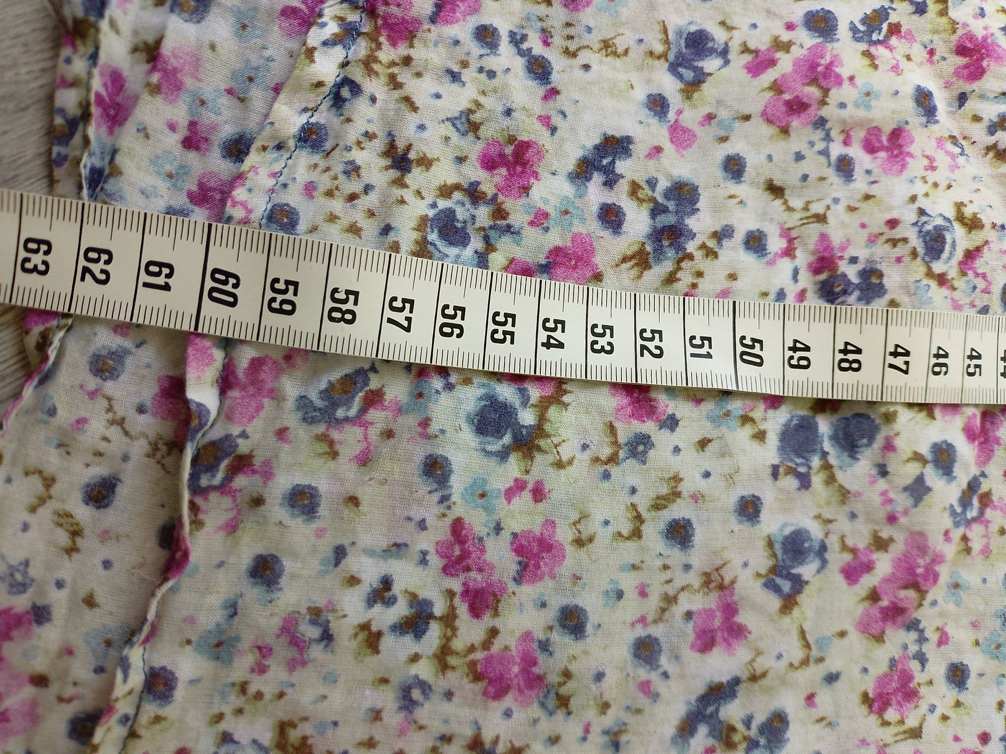 Çiçek Desenli Gömlek — görsel 6/8
