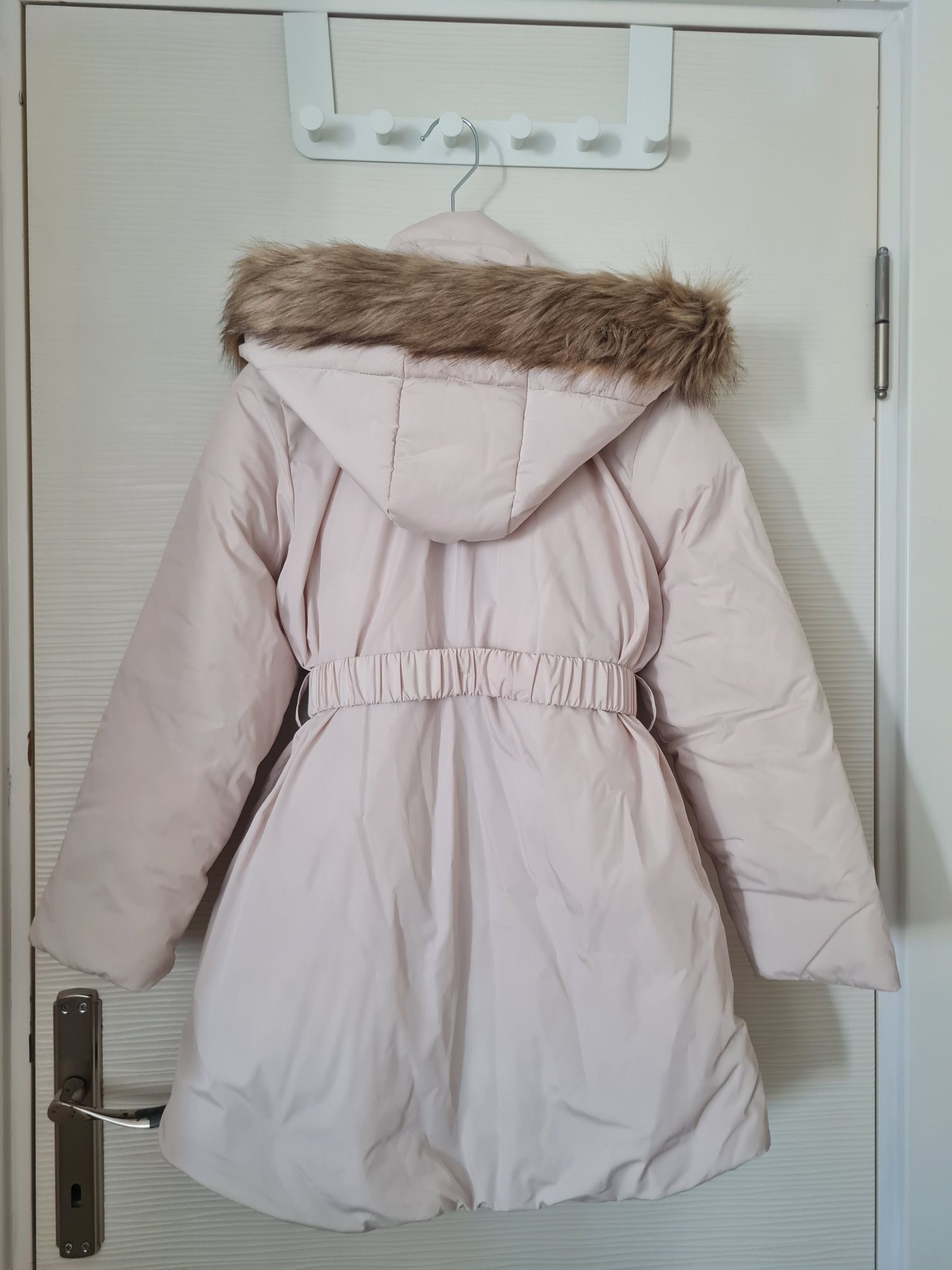 Kapüşonlu şişme mont — görsel 7/7