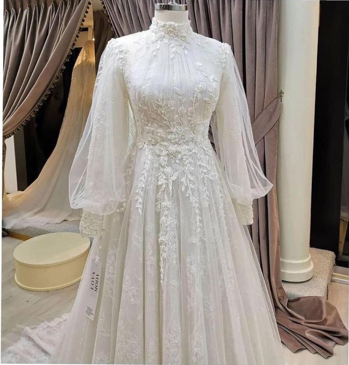 Lova Moda İpek Model Tesettür Gelinlik — görsel 4/5