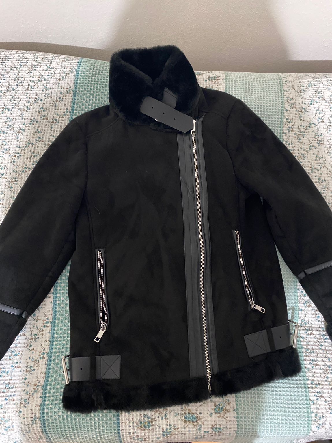 Pull and Bear Siyah Kemer Detaylı Ceket — görsel 7/7