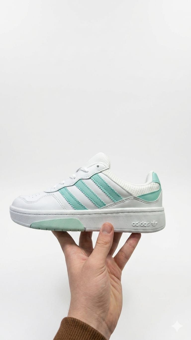 Adidas Beyaz Spor Ayakkabı — görsel 3/6