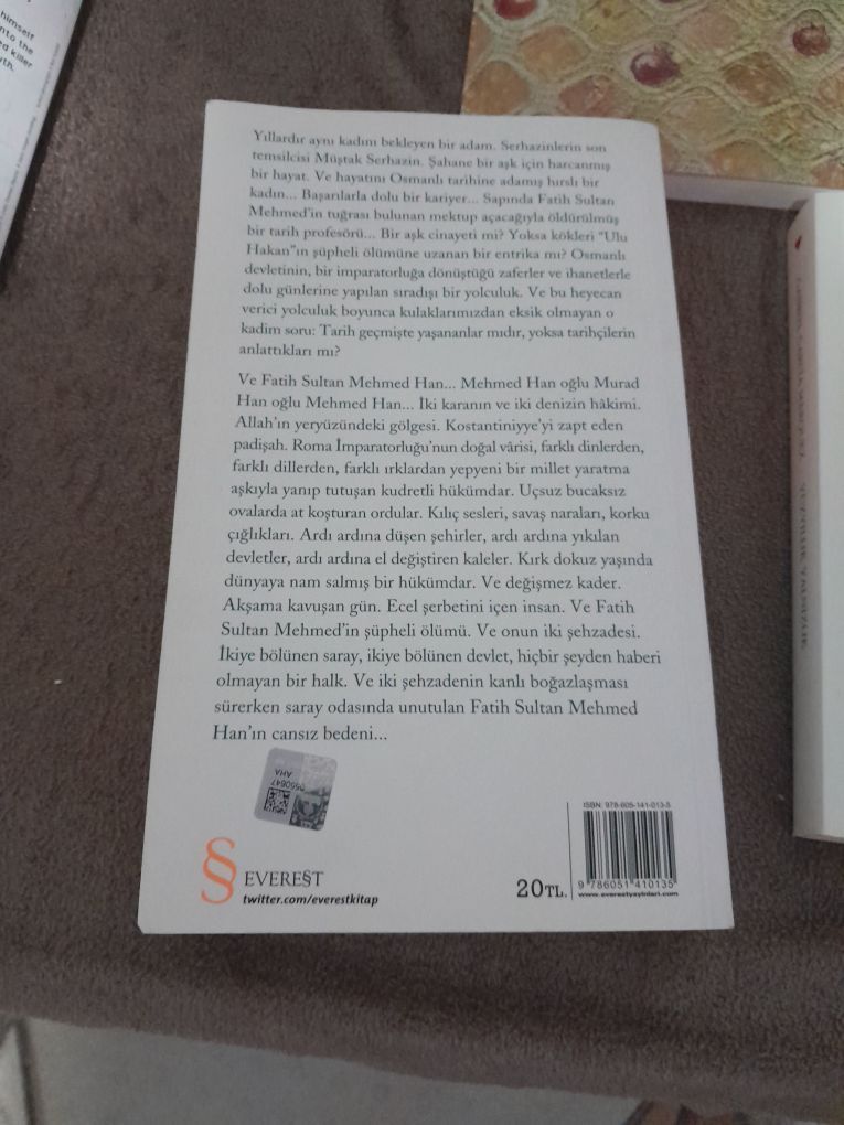 Everest Yayınları Edebiyat — görsel 2/4