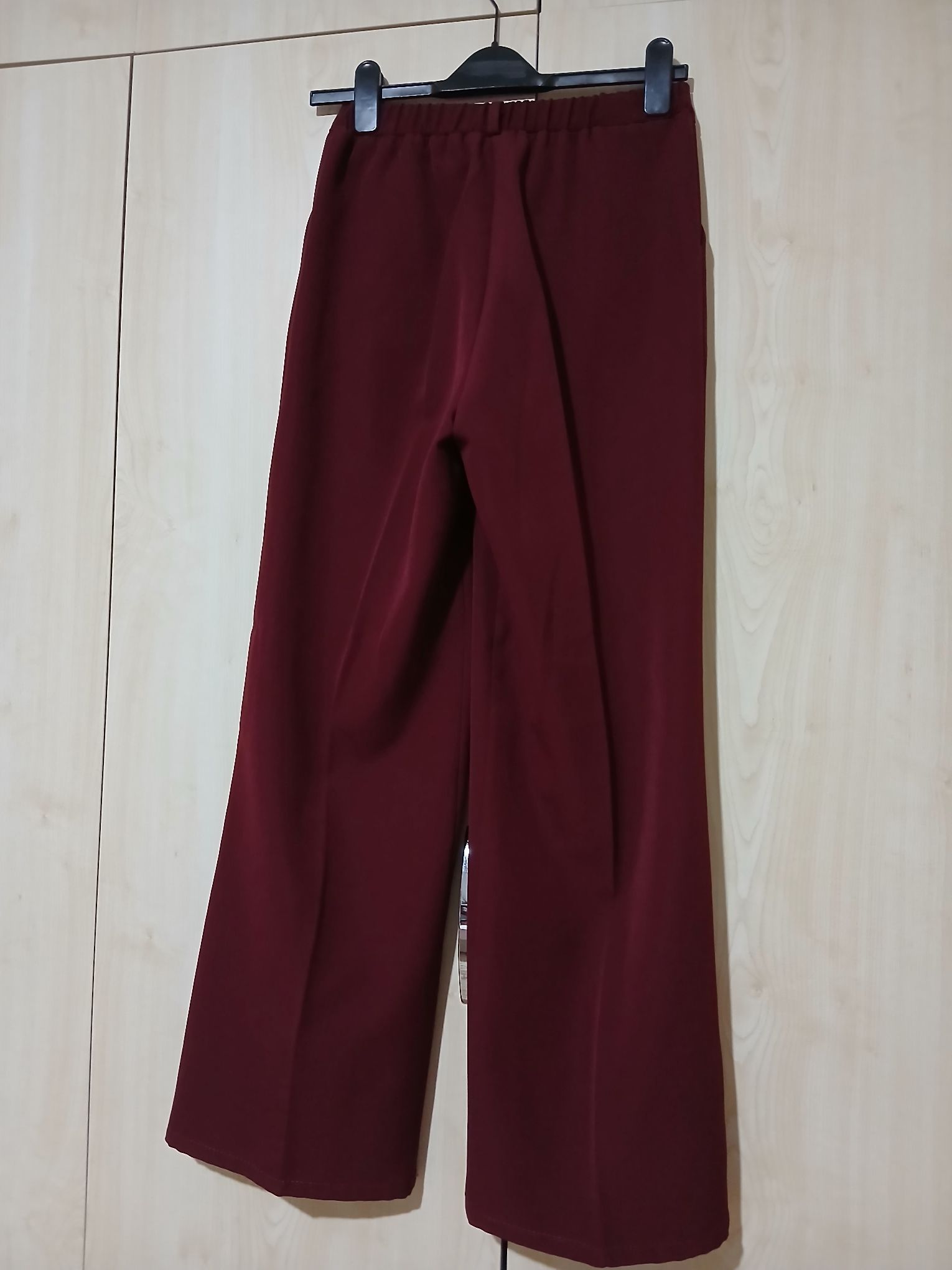 Bordo Yelek ve Pantolon Takımı — görsel 4/5