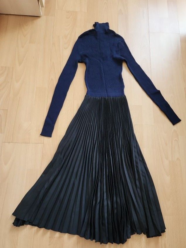 Prada Elbise — görsel 4/4