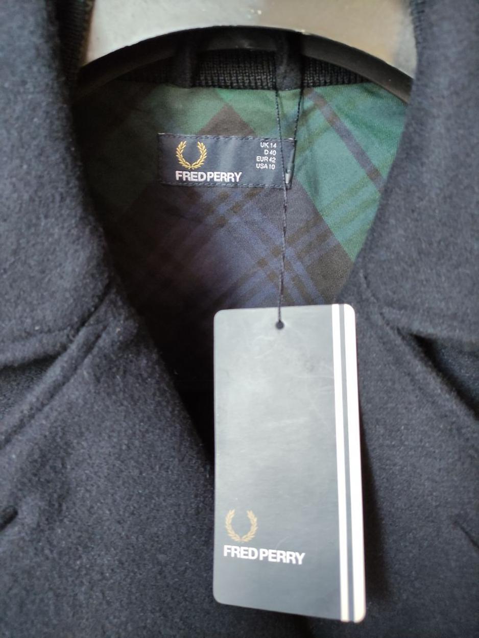Fred Perry — görsel 4/5