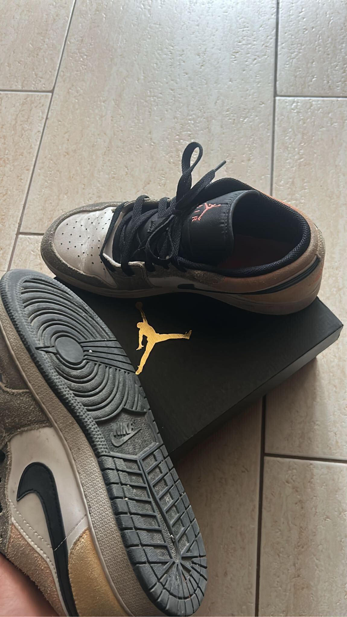 nike air jordan genc cocuk 40 — görsel 3/7