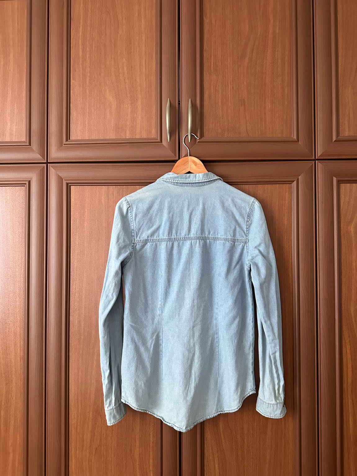 Mavi Jeans Açık Mavi Gömlek — görsel 2/2