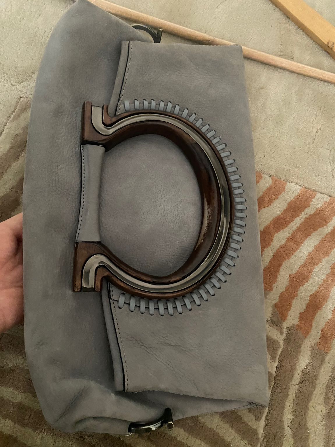 Salvatore Ferragamo, deri clutch — görsel 3/8