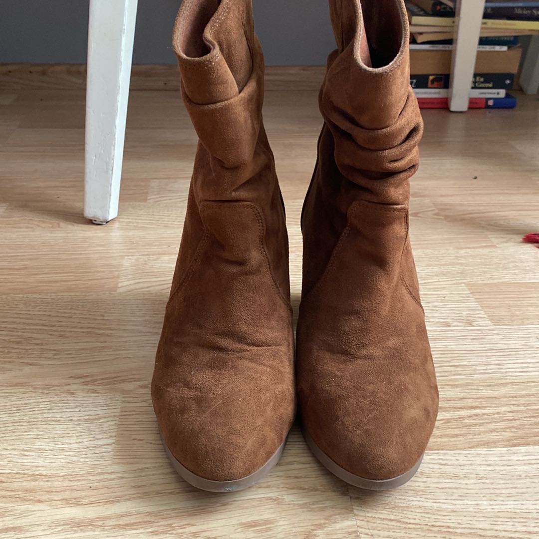 Taba Süet Bot — görsel 2/4
