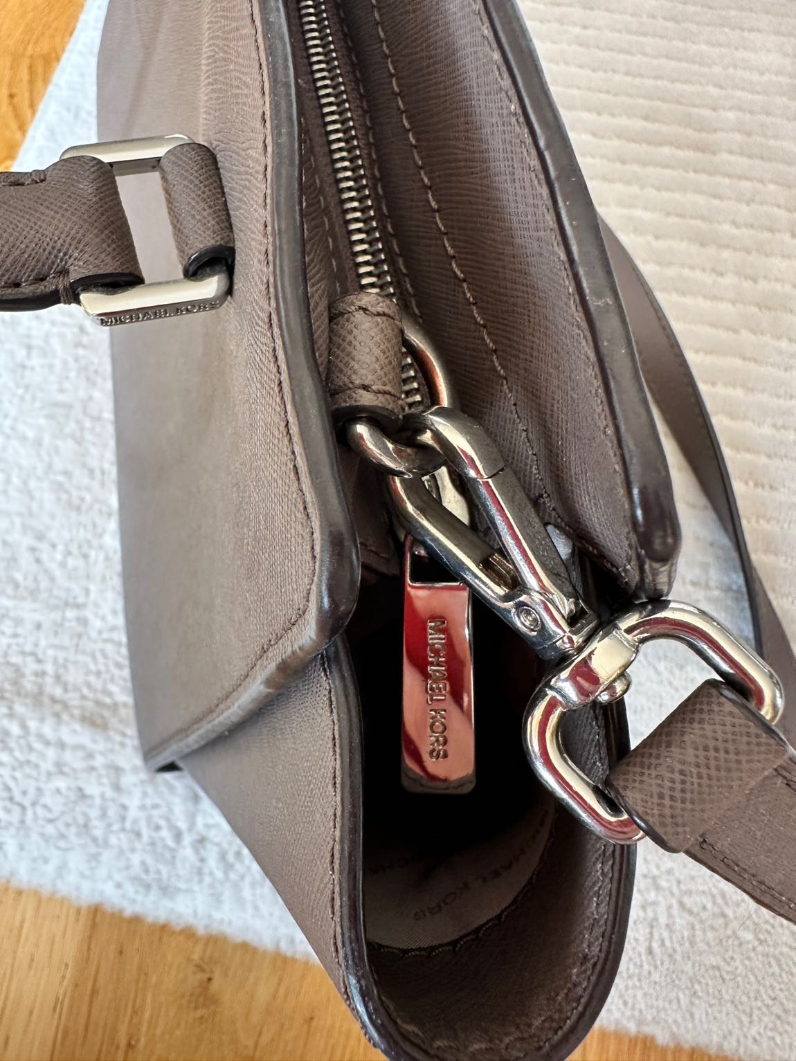 Michael Kors Deri Kadın Çantası Vizon — görsel 4/4