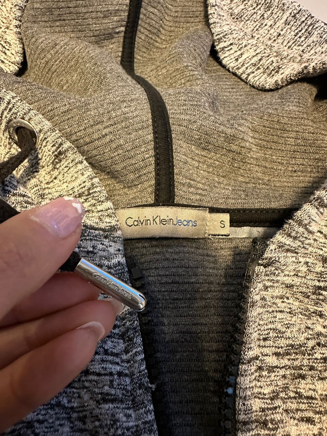 Calvin Klein Kapüşonlu sweatshirt & etek — görsel 5/8
