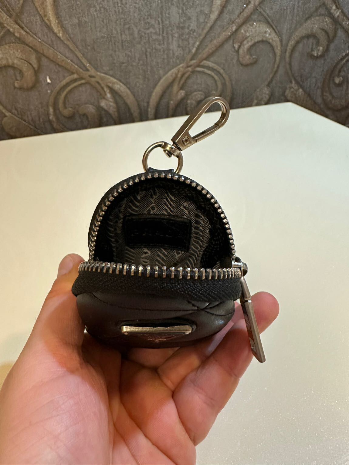 Orjinal deri Prada mini cüzdan — görsel 7/8
