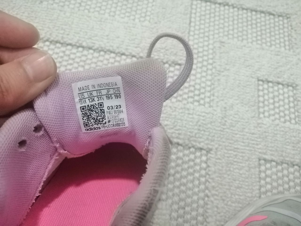 Adidas spor ayakkabı orjinal defosuz. — görsel 4/5