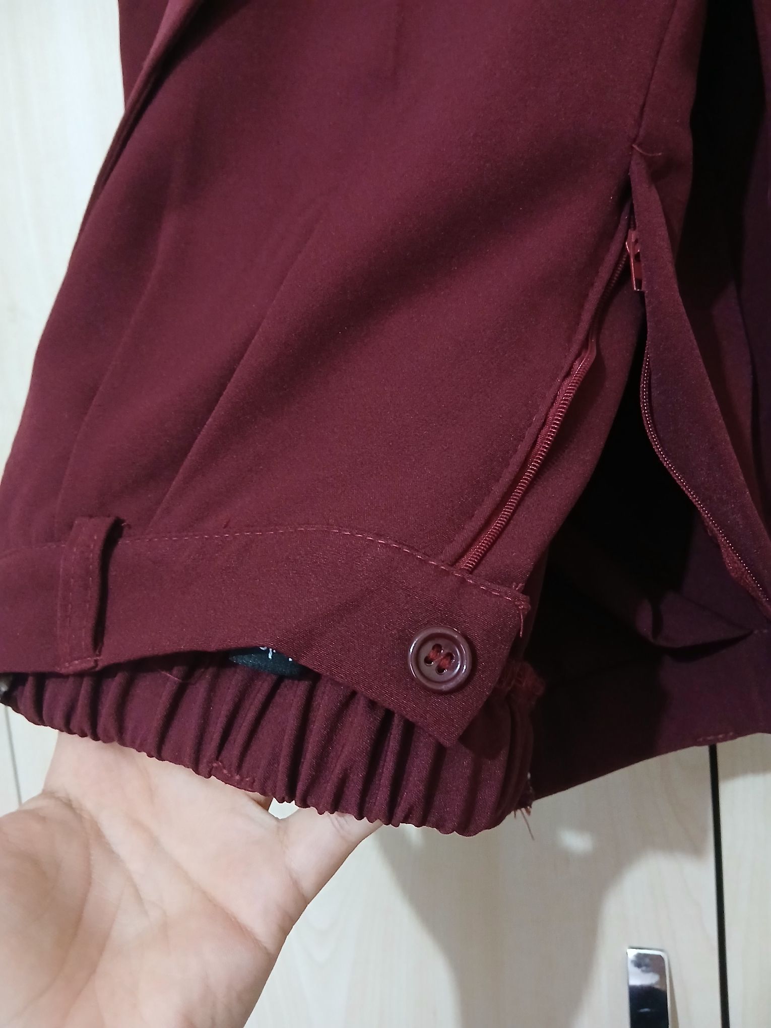 Bordo Yelek ve Pantolon Takımı — görsel 2/5