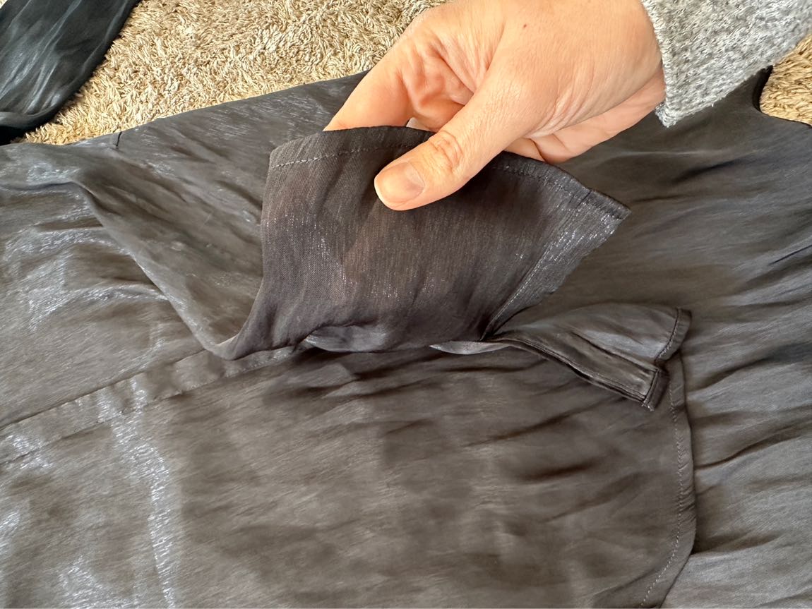 H&M Siyah Parlak Kumaşlı Gömlek — görsel 6/7